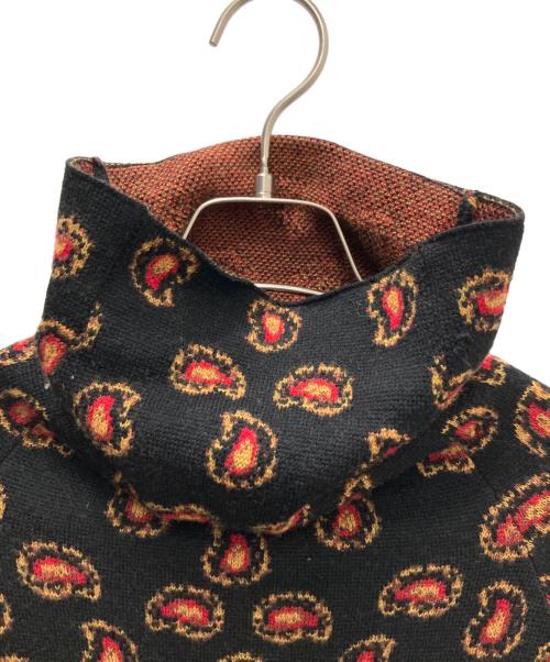 TOGA PULLA（トーガ プルラ）TOGA PULLA (トーガ プルラ) ジャガードペイズリーニット グリーン×ブラック サイズ:36の古着・服飾アイテム