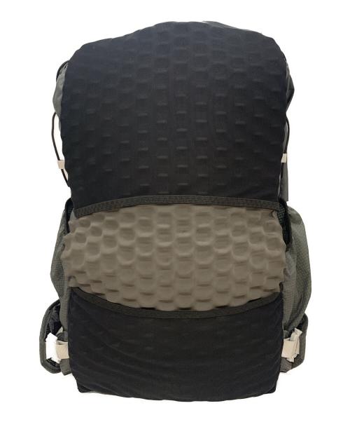 GOSSAMER GEAR（ゴッサマーギア）GOSSAMER GEAR (ゴッサマーギア) バックパック グレーの古着・服飾アイテム