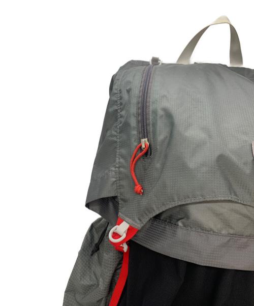 GOSSAMER GEAR（ゴッサマーギア）GOSSAMER GEAR (ゴッサマーギア) バックパック グレーの古着・服飾アイテム