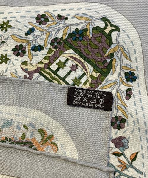 HERMES（エルメス）HERMES (エルメス) カレ90 Pique Fleuri de Provence ブラウンの古着・服飾アイテム