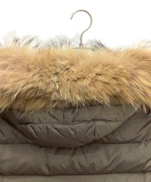 MONCLER（モンクレール）MONCLER (モンクレール) ジュヌヴィリエダウンコート グレーの古着・服飾アイテム