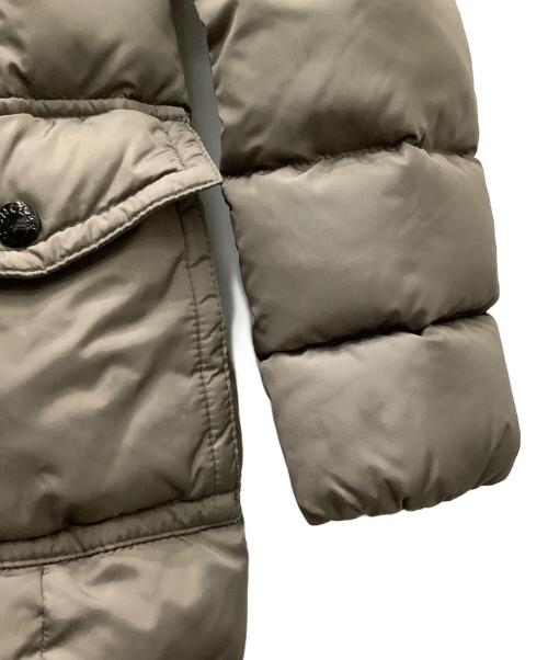 MONCLER（モンクレール）MONCLER (モンクレール) ジュヌヴィリエダウンコート グレーの古着・服飾アイテム