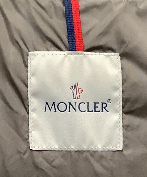 MONCLER（モンクレール）MONCLER (モンクレール) ジュヌヴィリエダウンコート グレーの古着・服飾アイテム