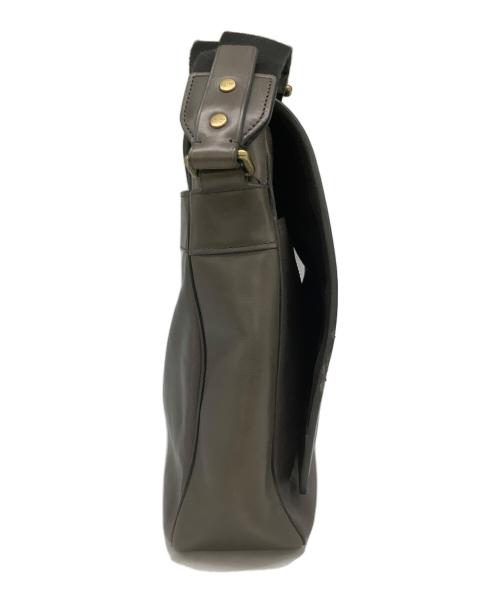 COACH（コーチ）COACH (コーチ) メッセンジャーバッグ カーキの古着・服飾アイテム