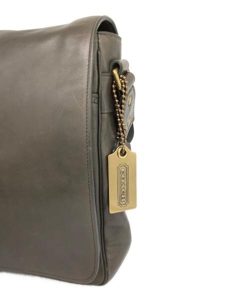 COACH（コーチ）COACH (コーチ) メッセンジャーバッグ カーキの古着・服飾アイテム