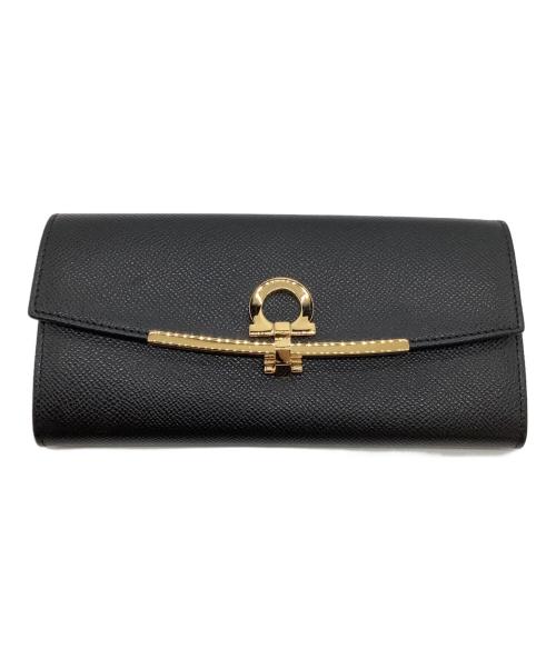 Salvatore Ferragamo（サルヴァトーレ フェラガモ）Salvatore Ferragamo (サルヴァトーレ フェラガモ) ガンチーニ長財布 ブラックの古着・服飾アイテム