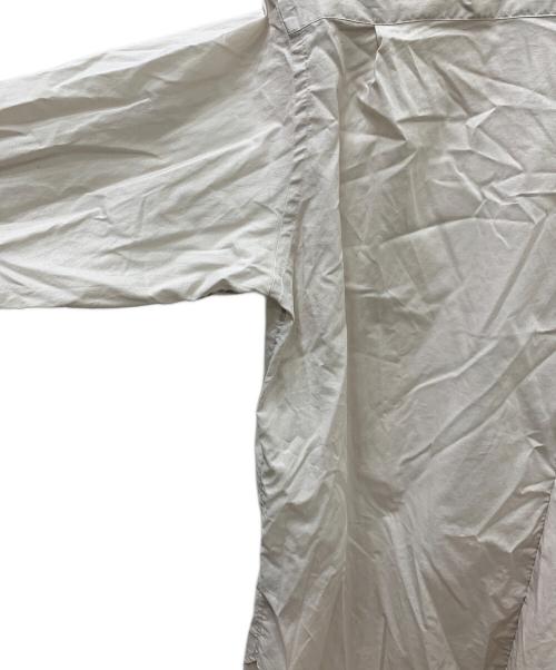 APOCRYPHA.（アポクリファ）APOCRYPHA. (アポクリファ) シャツ ベージュ サイズ:2の古着・服飾アイテム