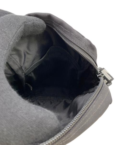 SUPREME（シュプリーム）SUPREME (シュプリーム) サコッシュ ブラックの古着・服飾アイテム