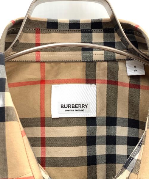 BURBERRY（バーバリー）BURBERRY (バーバリー) 長袖レギュラーカラーシャツ ブラウン×ブラック サイズ:Ｓの古着・服飾アイテム