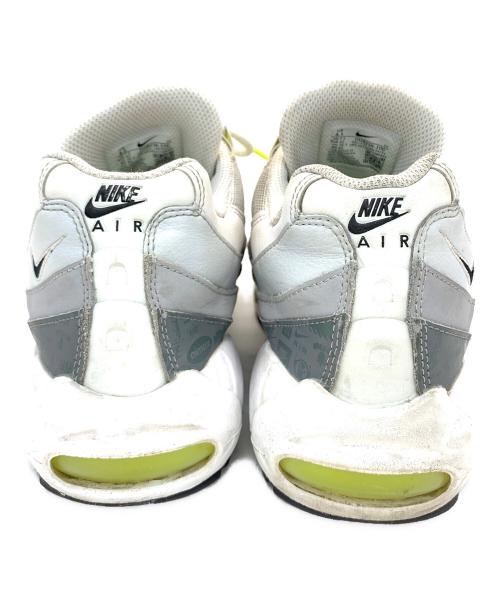 NIKE（ナイキ）NIKE (ナイキ) AIR MAX 95 グレー×ホワイト サイズ:26.5の古着・服飾アイテム