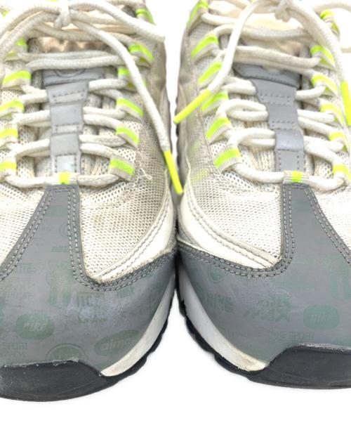 NIKE（ナイキ）NIKE (ナイキ) AIR MAX 95 グレー×ホワイト サイズ:26.5の古着・服飾アイテム