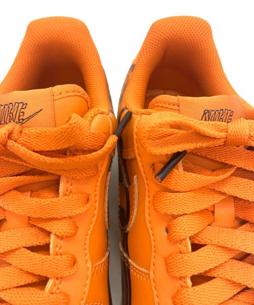 NIKE（ナイキ）NIKE (ナイキ) スニーカー オレンジ×ブラック サイズ:23.5cmの古着・服飾アイテム