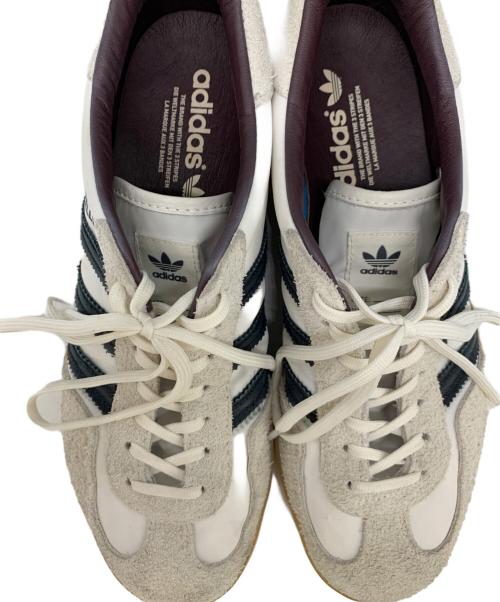 adidas（アディダス）adidas (アディダス) GAZELLE INDOOR ホワイト×ブラック サイズ:26.5の古着・服飾アイテム