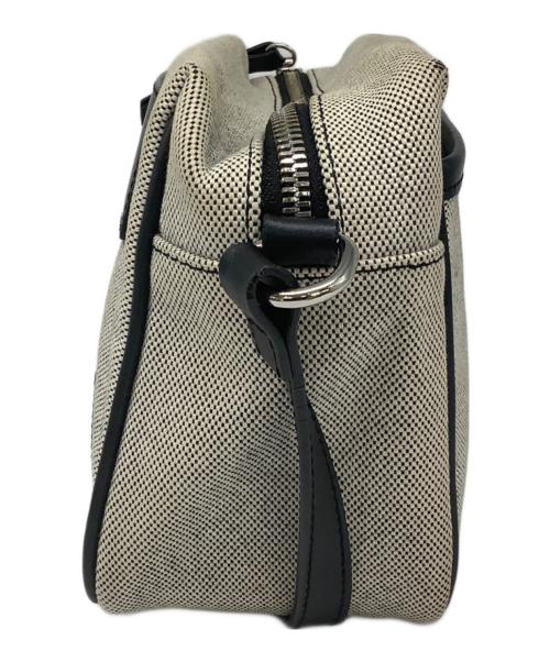 IACUCCI（イアクッチ）IACUCCI (イアクッチ) ショルダーバッグ グレー×ブラックの古着・服飾アイテム