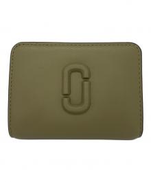 MARC JACOBS（マークジェイコブズ）の古着「2つ折り財布 スナップショット」｜カーキ