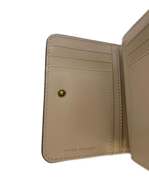 MARC JACOBS（マークジェイコブズ）MARC JACOBS (マークジェイコブス) 2つ折り財布 スナップショット カーキの古着・服飾アイテム