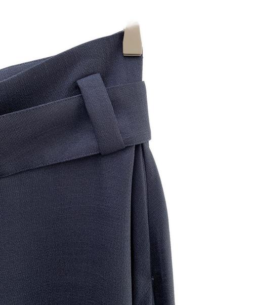 Mila Owen（ミラオーウェン）Mila Owen (ミラオーウェン) 太ベルト付きマキシSK ネイビー サイズ:SIZE 1の古着・服飾アイテム