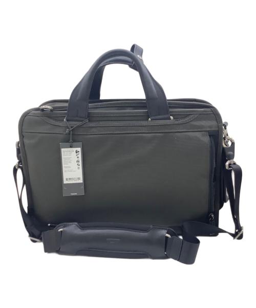 TUMI（トゥミ）TUMI (トゥミ) ブリーフケース アルファ2 カーキの古着・服飾アイテム