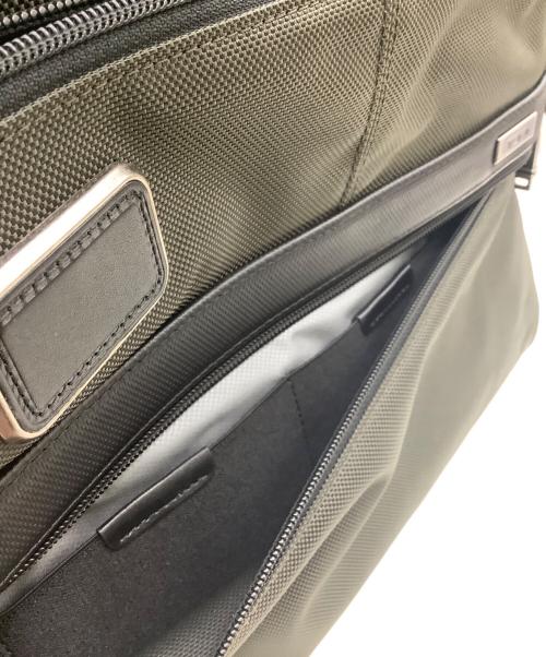 TUMI（トゥミ）TUMI (トゥミ) ブリーフケース アルファ2 カーキの古着・服飾アイテム