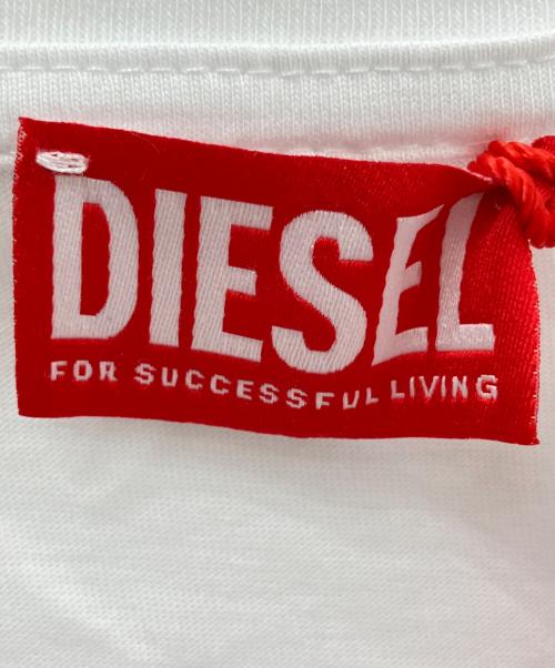 DIESEL（ディーゼル）DIESEL (ディーゼル) T-Boxt-Div Tシャツ ホワイト サイズ:L 未使用品の古着・服飾アイテム