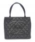 CHANEL（シャネル）の古着「マトラッセ 復刻トートバッグ キャビアスキン 」｜ブラック