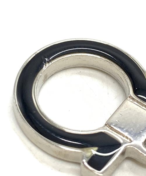 Salvatore Ferragamo（サルヴァトーレ フェラガモ）Salvatore Ferragamo (サルヴァトーレ フェラガモ) チェーンベルト ボルドーシルバーの古着・服飾アイテム