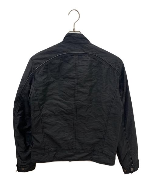 ARMANI COLLEZIONI（アルマーニ コレツィオーニ）ARMANI COLLEZIONI (アルマーニ コレツィオーニ) ナイロンブルゾン ブラック サイズ:50の古着・服飾アイテム
