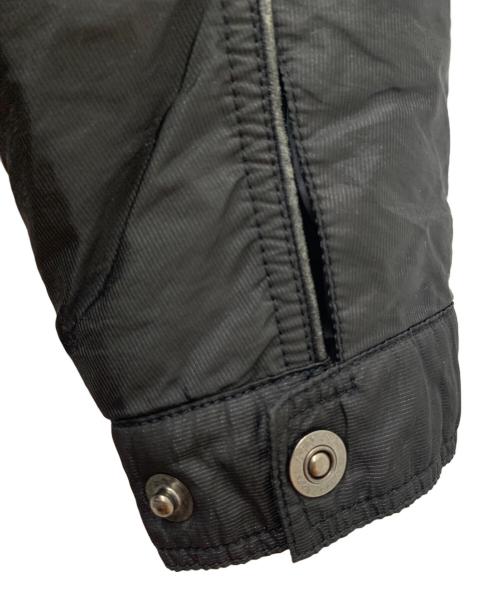 ARMANI COLLEZIONI（アルマーニ コレツィオーニ）ARMANI COLLEZIONI (アルマーニ コレツィオーニ) ナイロンブルゾン ブラック サイズ:50の古着・服飾アイテム