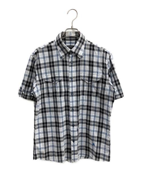 BURBERRY BLACK LABEL（バーバリーブラックレーベル）BURBERRY BLACK LABEL (バーバリーブラックレーベル) 半袖シャツ ホワイトブルー サイズ:Ｍの古着・服飾アイテム