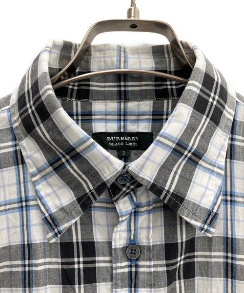 BURBERRY BLACK LABEL（バーバリーブラックレーベル）BURBERRY BLACK LABEL (バーバリーブラックレーベル) 半袖シャツ ホワイトブルー サイズ:Ｍの古着・服飾アイテム