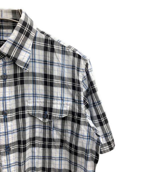 BURBERRY BLACK LABEL（バーバリーブラックレーベル）BURBERRY BLACK LABEL (バーバリーブラックレーベル) 半袖シャツ ホワイトブルー サイズ:Ｍの古着・服飾アイテム