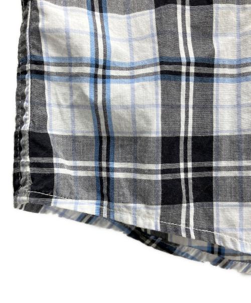 BURBERRY BLACK LABEL（バーバリーブラックレーベル）BURBERRY BLACK LABEL (バーバリーブラックレーベル) 半袖シャツ ホワイトブルー サイズ:Ｍの古着・服飾アイテム