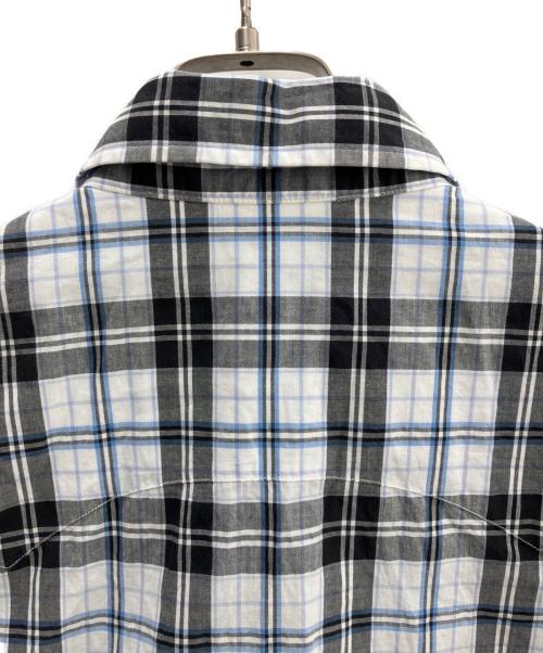 BURBERRY BLACK LABEL（バーバリーブラックレーベル）BURBERRY BLACK LABEL (バーバリーブラックレーベル) 半袖シャツ ホワイトブルー サイズ:Ｍの古着・服飾アイテム