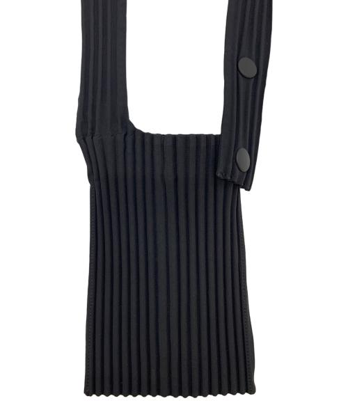 HOMME PLISSE ISSEY MIYAKE（オム プリッセ イッセイ ミヤケ）HOMME PLISSE ISSEY MIYAKE (オム プリッセ イッセイ ミヤケ) プリーツショルダーバッグ ブラックの古着・服飾アイテム