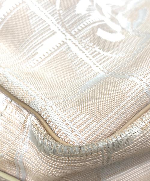 CHANEL（シャネル）CHANEL (シャネル) トートバッグ ベージュの古着・服飾アイテム