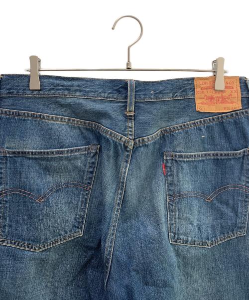 LEVI'S VINTAGE CLOTHING（リーバイス ビンテージ クロージング）LEVI'S VINTAGE CLOTHING (リーバイス ビンテージ クロージング) セルビッチデニムパンツ 66年モデル BIG E ボタン裏093 インディゴ サイズ:SIZE 91cm (W36)の古着・服飾アイテム