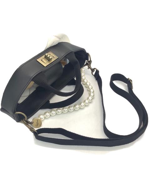 Rapture（ラプチャー）Rapture (ラプチャー) 2WAYフリルバッグ ホワイト×ブラックの古着・服飾アイテム