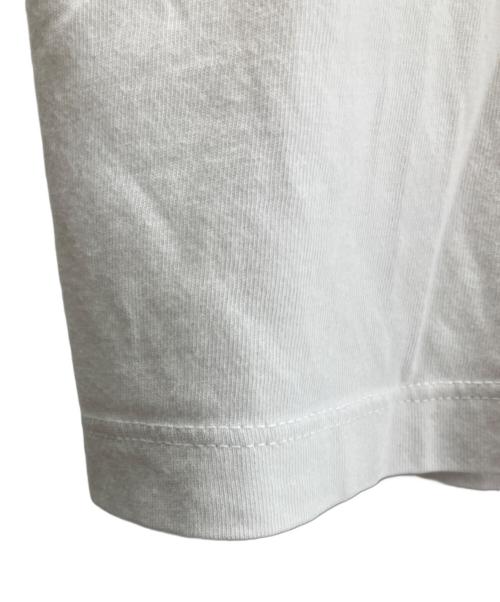 maison kitsune（メゾンキツネ）MAISON KITSUNE (メゾンキツネ) チラックスフォックス パッチ クラシック Tシャツ ホワイト サイズ:XLの古着・服飾アイテム