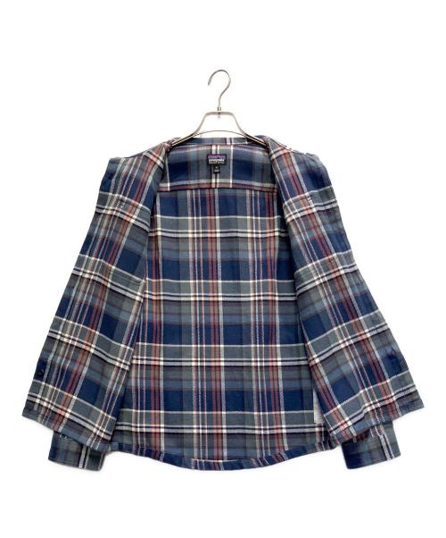 Patagonia（パタゴニア）Patagonia (パタゴニア) 長袖シャツ ブルー×レッド サイズ:XSの古着・服飾アイテム
