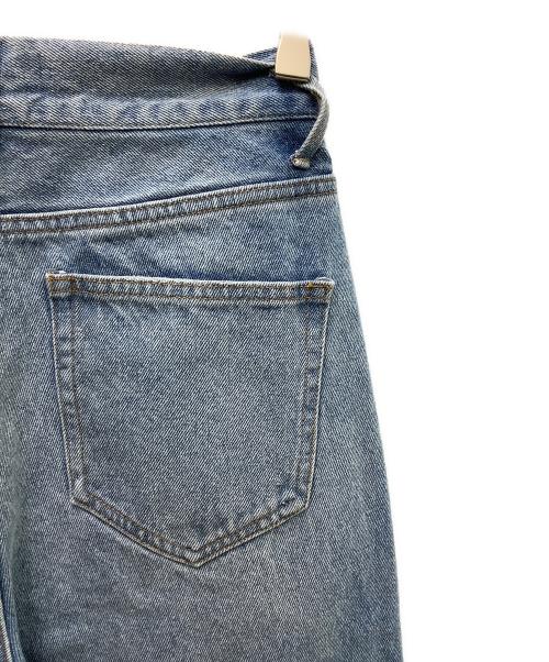 FMiBL（ファミル）FMiBL (ファミル) FMiBL(ファミル)スリットデニム 24SS ブルー サイズ:Ｍの古着・服飾アイテム