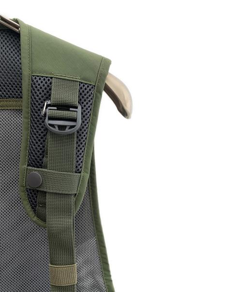 Abu Garcia（アブガルシア）Abu Garcia (アブガルシア) マウンテンストリーム FWフィッシングベスト オリーブ オリーブ サイズ:FREE 未使用品の古着・服飾アイテム
