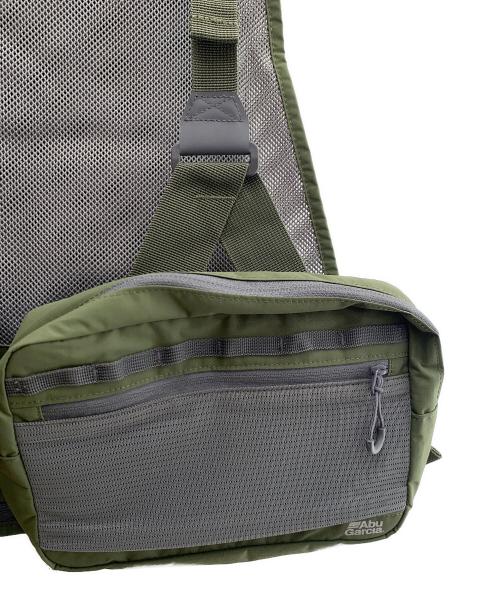 Abu Garcia（アブガルシア）Abu Garcia (アブガルシア) マウンテンストリーム FWフィッシングベスト オリーブ オリーブ サイズ:FREE 未使用品の古着・服飾アイテム