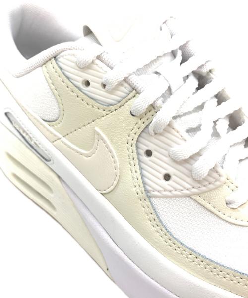 NIKE（ナイキ）NIKE (ナイキ) Nike 2024年 ウィメンズ ナイキ エアマックス90 LV8 ローカット カジュアルスニーカー ホワイト サイズ: 24cmの古着・服飾アイテム
