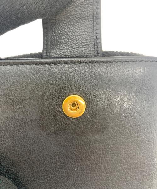 Yves Saint Laurent（イヴサンローラン）Yves Saint Laurent (イヴサンローラン) コンパクトウォレット ブラックの古着・服飾アイテム