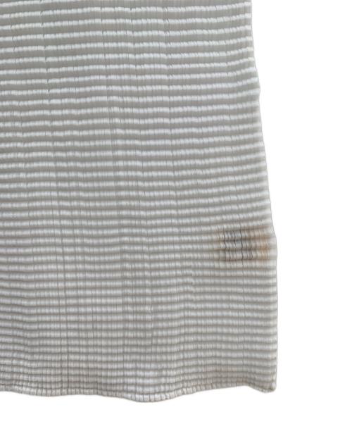 PLEATS PLEASE ISSEY MIYAKE（プリーツプリーズ イッセイミヤケ）PLEATS PLEASE ISSEY MIYAKE (プリーツプリーズ イッセイミヤケ) ハイネックカットソー ホワイト サイズ:Mの古着・服飾アイテム
