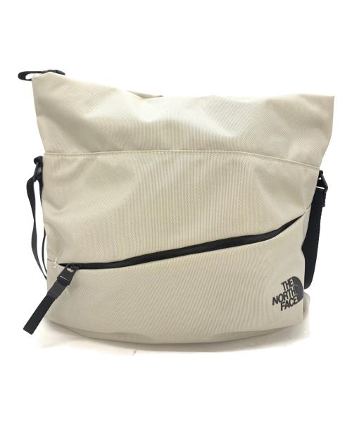 THE NORTH FACE（ザ ノース フェイス）THE NORTH FACE (ザ ノース フェイス) ショルダーバッグ ライトグレーの古着・服飾アイテム