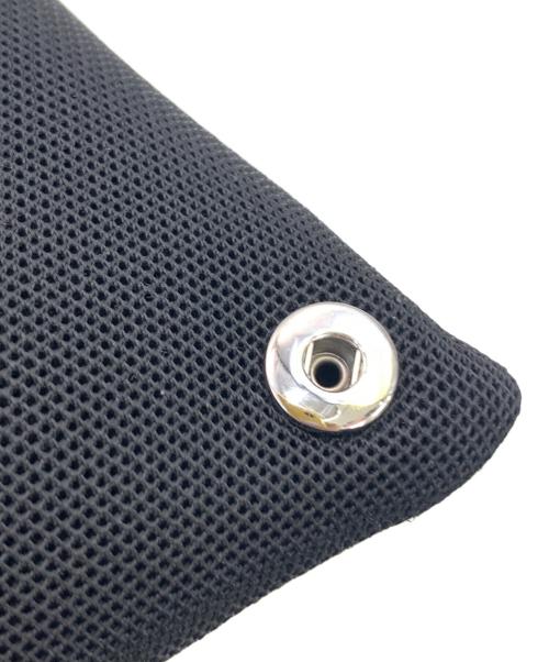 MM6 Maison Margiela（エムエムシックスメゾンマルジェラ）MM6 Maison Margiela (エムエムシックスメゾンマルジェラ) ショルダーバッグ ブラックの古着・服飾アイテム