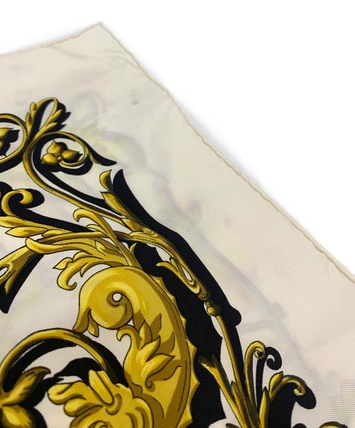 HERMES（エルメス）HERMES (エルメス) カレ90 DIES ET HORE 占星術 ホワイト×オレンジの古着・服飾アイテム