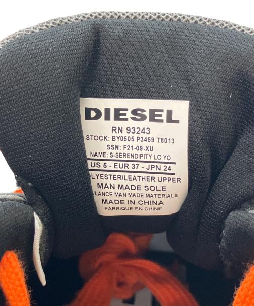 DIESEL（ディーゼル）DIESEL (ディーゼル) ローカットスニーカー グレー×ブラック サイズ:24㎝ 未使用品の古着・服飾アイテム