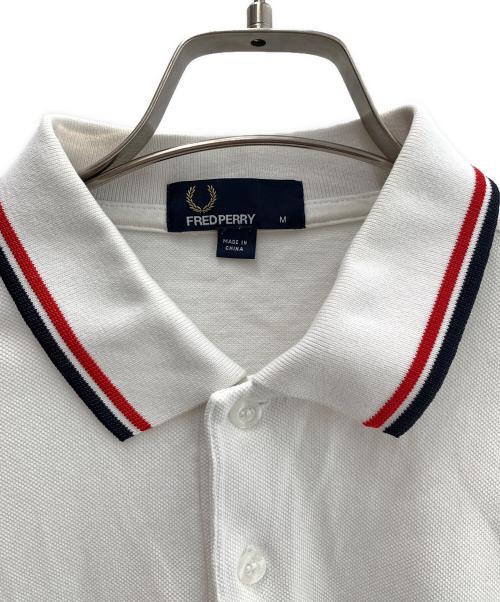 FRED PERRY（フレッドペリー）FRED PERRY (フレッドペリー) ポロシャツ ホワイト サイズ:Ｍの古着・服飾アイテム